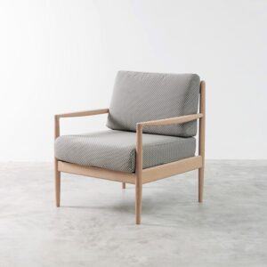The Elithien Ltd Shoal1 Arm Chair in Grey and Rubberwood with Synthetic Fabric Cushion